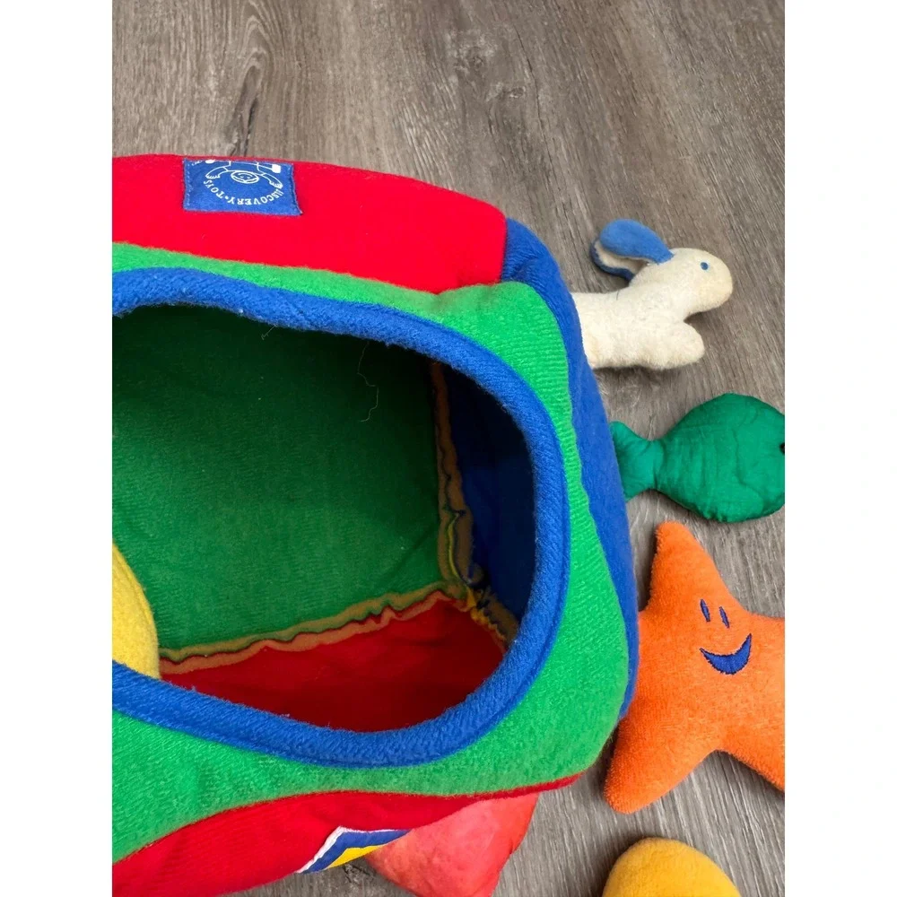 Vintage 1993 Discovery Toys Plush Shape Sorter Cube Soft Toy with 7 Shapes Kids